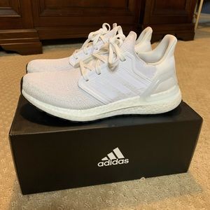 Women’s Adidas Ultraboost 20 cloud white sneaker